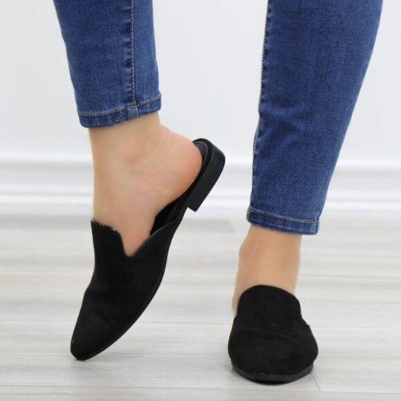 Suede Black Pointy Toe Slip On Mule Loafer - Picture 5 of 12